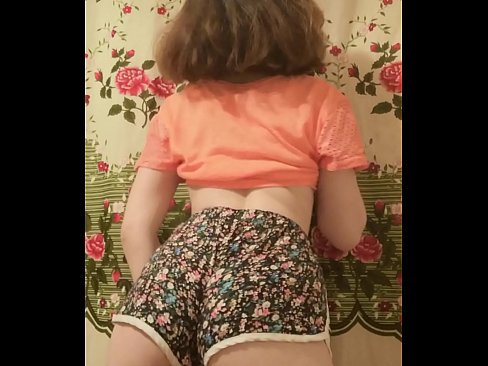 ❤️ Gadis muda seksi menanggalkan celana pendeknya di depan kamera ❌ Porno di porno id.dreamlandpassionjourney.ru